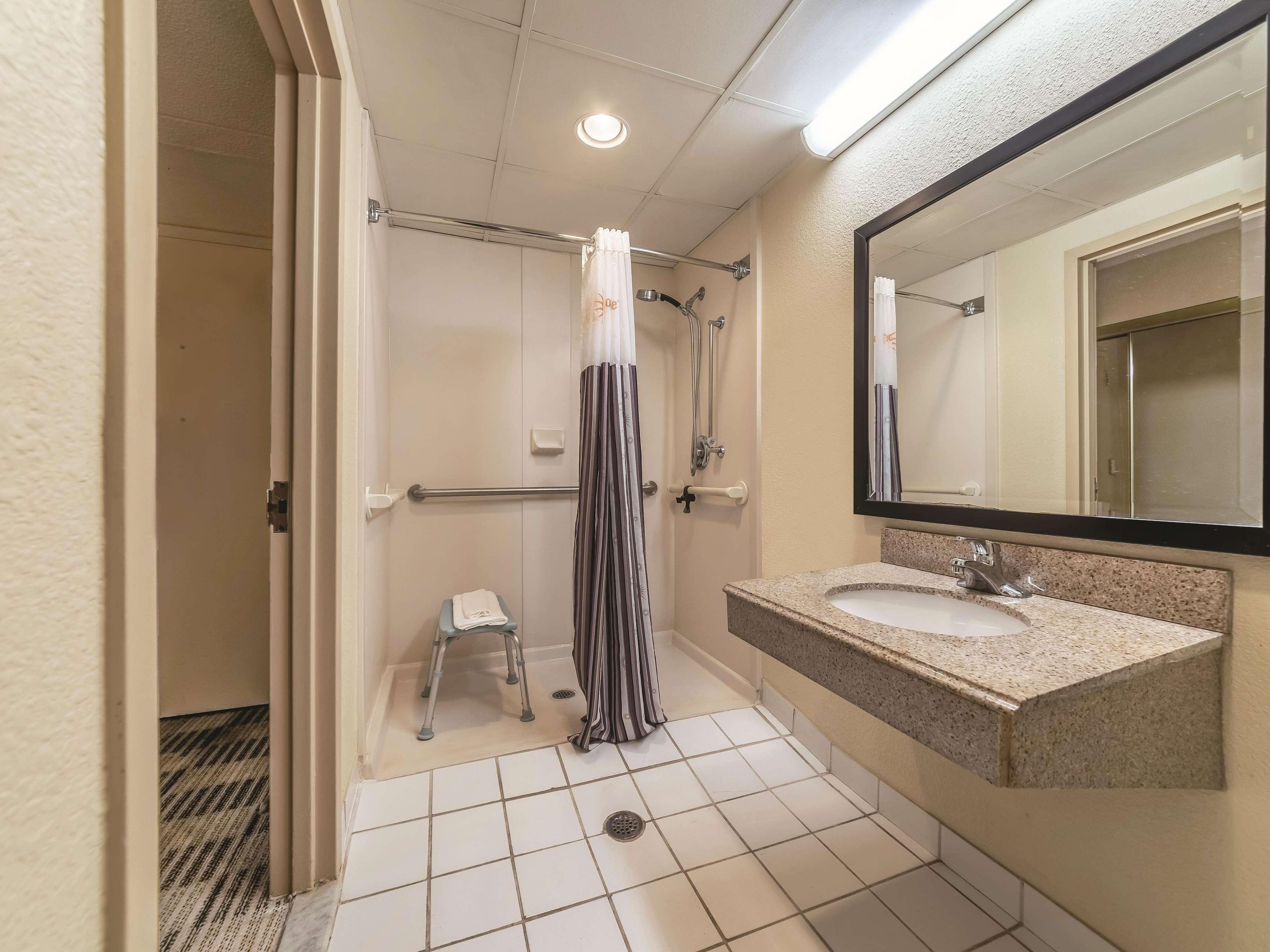 Ramada Inn By Wyndham Fairfield Nj Zewnętrze zdjęcie