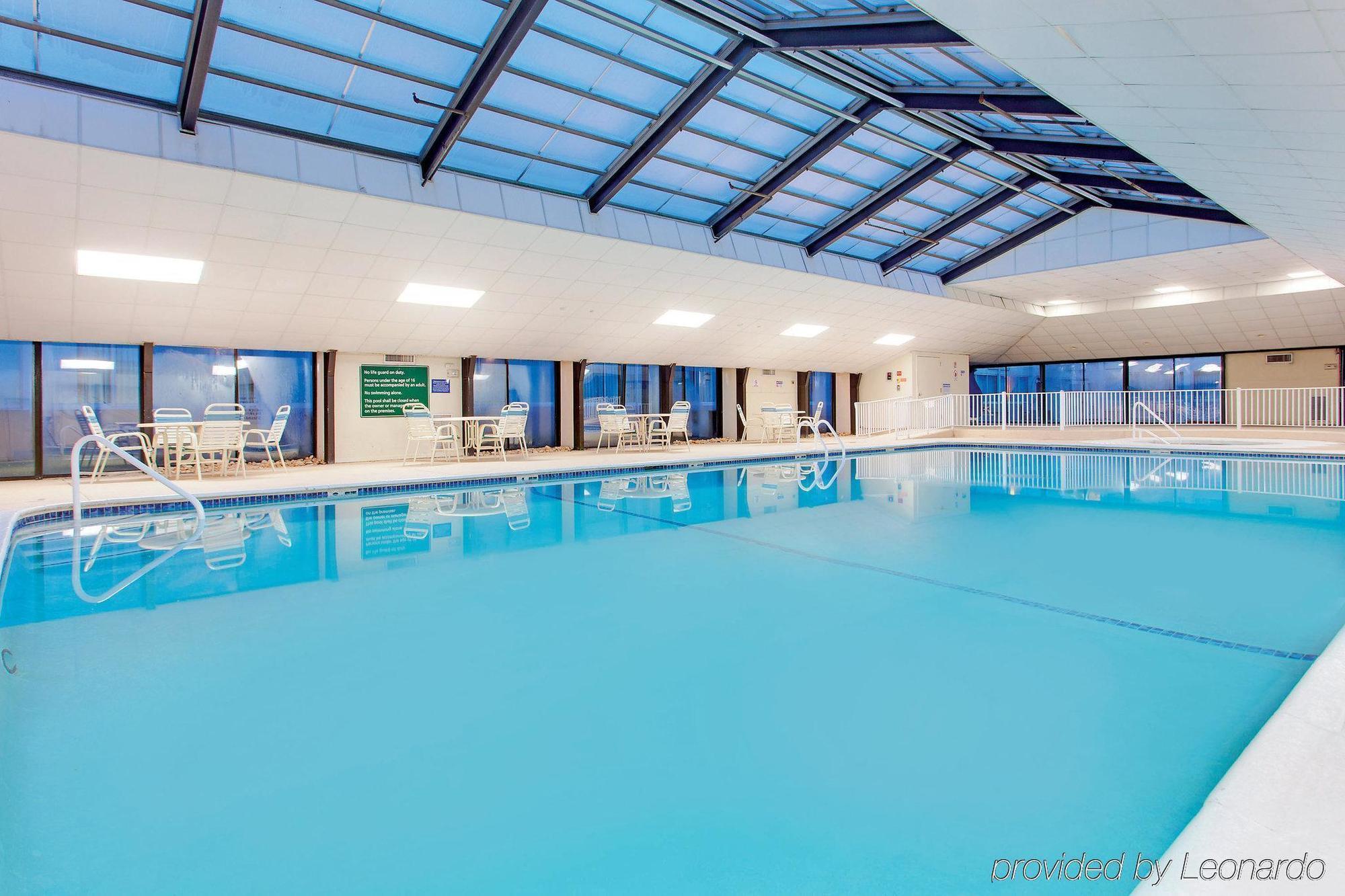Ramada Inn By Wyndham Fairfield Nj Zewnętrze zdjęcie